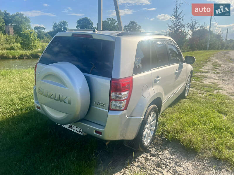 Внедорожник / Кроссовер Suzuki Grand Vitara 2015 в Львове