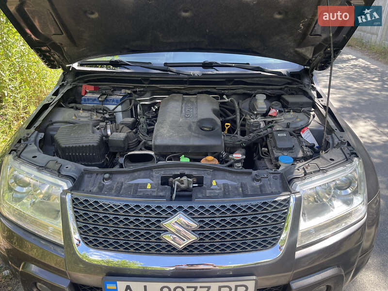 Внедорожник / Кроссовер Suzuki Grand Vitara 2008 в Ирпене