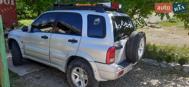 Позашляховик / Кросовер Suzuki Grand Vitara 2004 в Стрию
