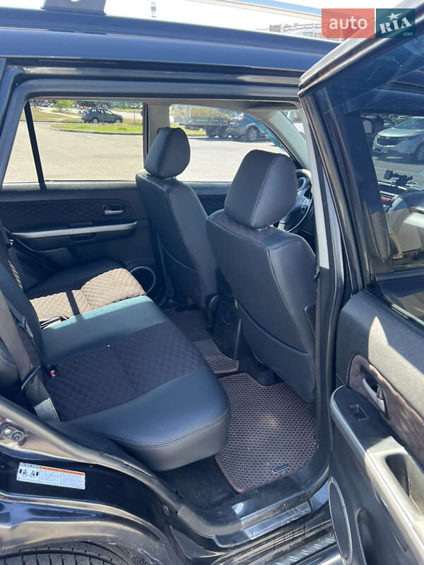Внедорожник / Кроссовер Suzuki Grand Vitara 2006 в Черкассах фото 8 Внедорожник / Кроссовер Suzuki Grand Vitara 2006 в Черкассах