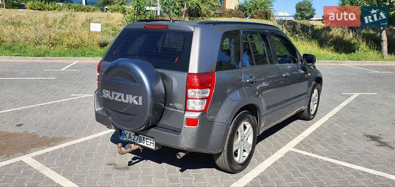 Внедорожник / Кроссовер Suzuki Grand Vitara 2006 в Киеве