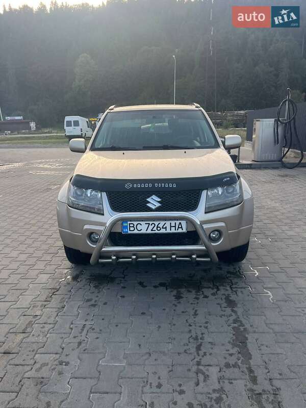 Внедорожник / Кроссовер Suzuki Grand Vitara 2007 в Сколе