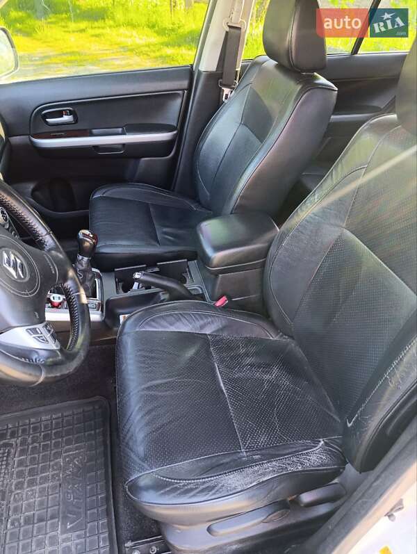 Внедорожник / Кроссовер Suzuki Grand Vitara 2008 в Львове