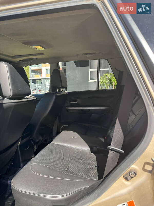 Позашляховик / Кросовер Suzuki Grand Vitara 2007 в Києві