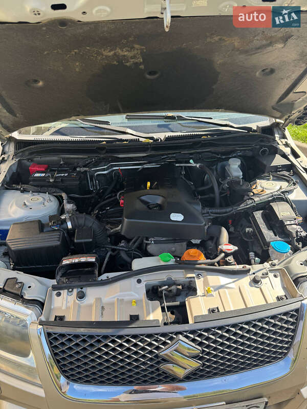 Позашляховик / Кросовер Suzuki Grand Vitara 2007 в Києві