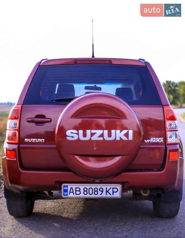 Внедорожник / Кроссовер Suzuki Grand Vitara 2007 в Гнивани