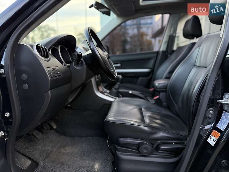 Внедорожник / Кроссовер Suzuki Grand Vitara 2006 в Киеве