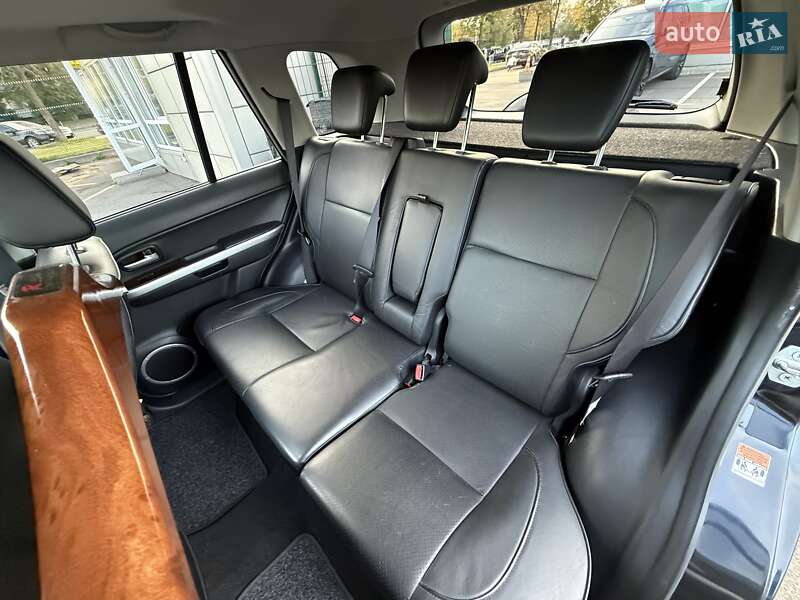 Внедорожник / Кроссовер Suzuki Grand Vitara 2006 в Киеве