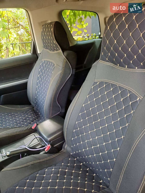 Позашляховик / Кросовер Suzuki Grand Vitara 2008 в Дніпрі