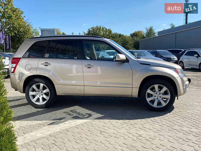 Внедорожник / Кроссовер Suzuki Grand Vitara 2011 в Львове