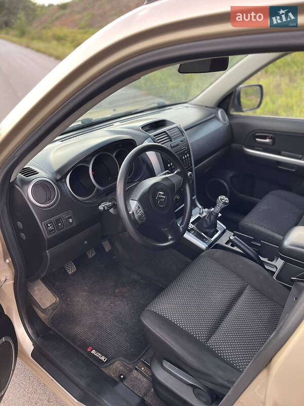Позашляховик / Кросовер Suzuki Grand Vitara 2006 в Решетилівці