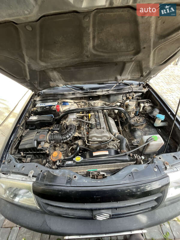 Седан Suzuki Grand Vitara 2004 в Козове