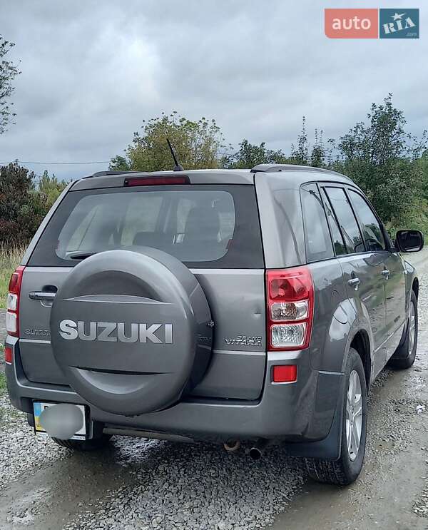 Внедорожник / Кроссовер Suzuki Grand Vitara 2007 в Каменец-Подольском