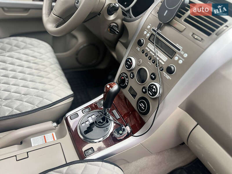 Внедорожник / Кроссовер Suzuki Grand Vitara 2008 в Киеве