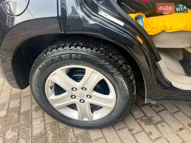 Внедорожник / Кроссовер Suzuki Grand Vitara 2008 в Киеве