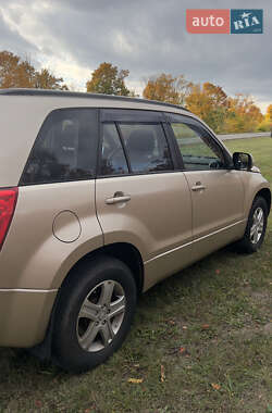Внедорожник / Кроссовер Suzuki Grand Vitara 2011 в Александрие