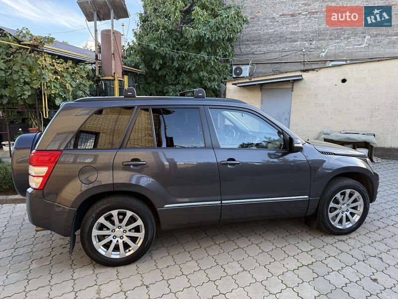 Внедорожник / Кроссовер Suzuki Grand Vitara 2016 в Днепре