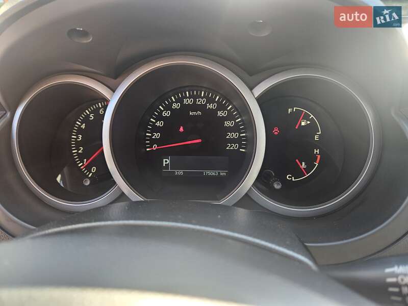 Внедорожник / Кроссовер Suzuki Grand Vitara 2008 в Днепре