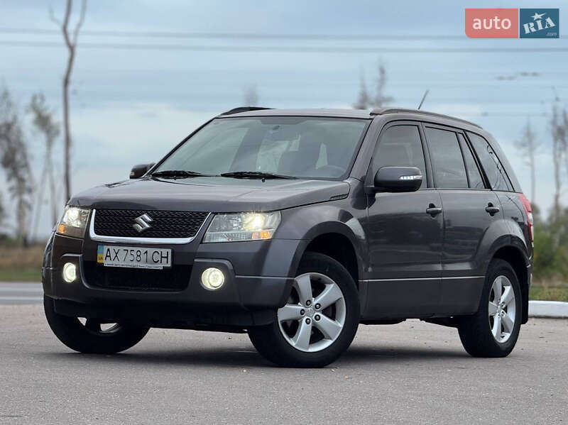 Внедорожник / Кроссовер Suzuki Grand Vitara 2010 в Харькове фото Внедорожник / Кроссовер Suzuki Grand Vitara 2010 в Харькове