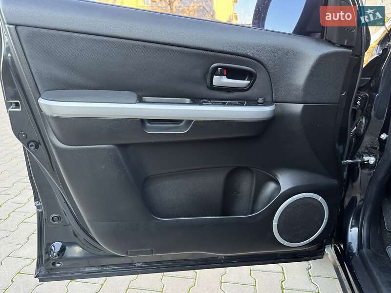 Внедорожник / Кроссовер Suzuki Grand Vitara 2008 в Одессе фото 84 Внедорожник / Кроссовер Suzuki Grand Vitara 2008 в Одессе