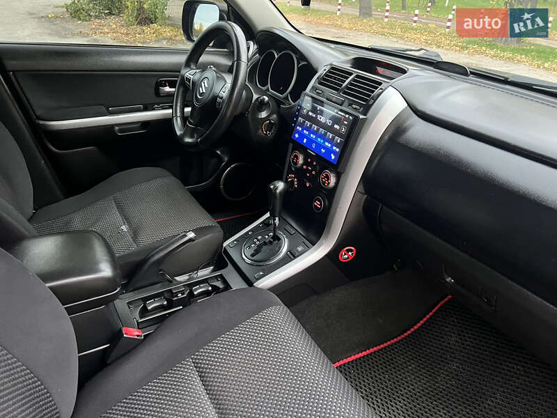 Внедорожник / Кроссовер Suzuki Grand Vitara 2006 в Павлограде фото 12 Внедорожник / Кроссовер Suzuki Grand Vitara 2006 в Павлограде