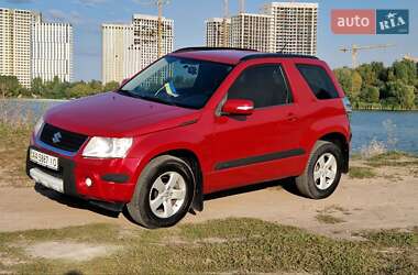Внедорожник / Кроссовер Suzuki Grand Vitara 2009 в Киеве