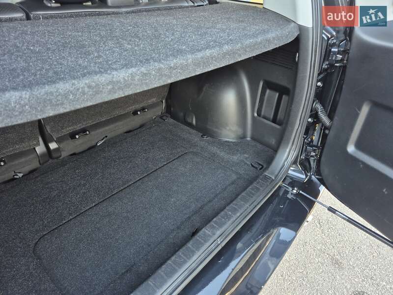 Внедорожник / Кроссовер Suzuki Grand Vitara 2006 в Раздельной