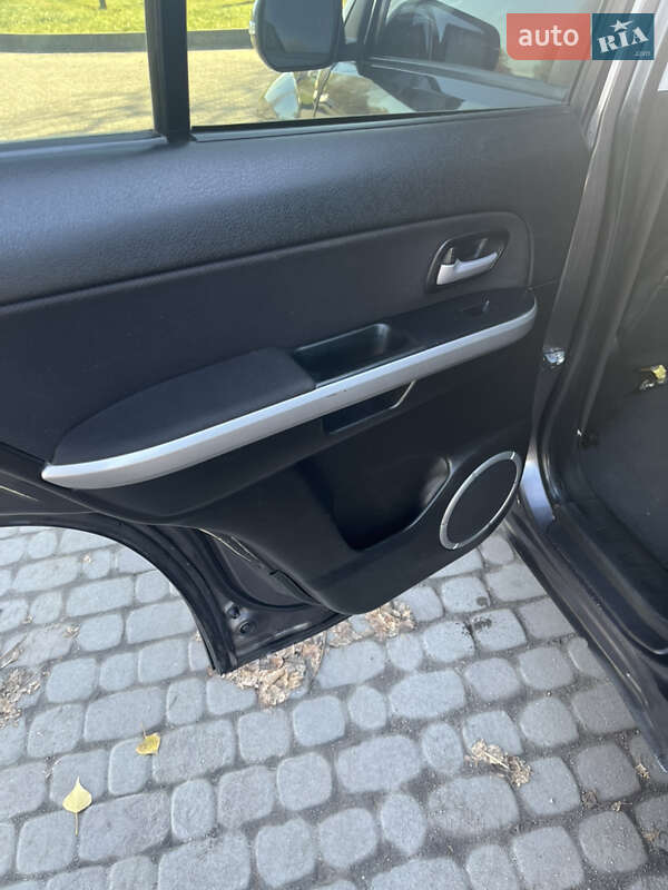 Внедорожник / Кроссовер Suzuki Grand Vitara 2008 в Любаре фото 10 Внедорожник / Кроссовер Suzuki Grand Vitara 2008 в Любаре
