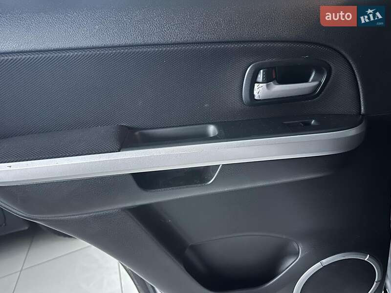 Внедорожник / Кроссовер Suzuki Grand Vitara 2008 в Одессе фото 10 Внедорожник / Кроссовер Suzuki Grand Vitara 2008 в Одессе