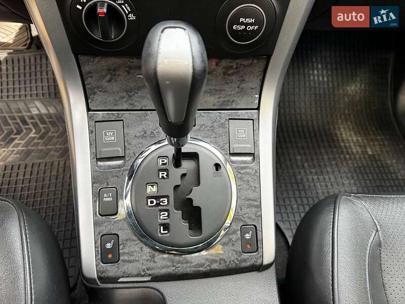 Внедорожник / Кроссовер Suzuki Grand Vitara 2010 в Киеве фото 18 Внедорожник / Кроссовер Suzuki Grand Vitara 2010 в Киеве