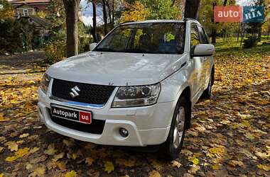 Позашляховик / Кросовер Suzuki Grand Vitara 2010 в Києві