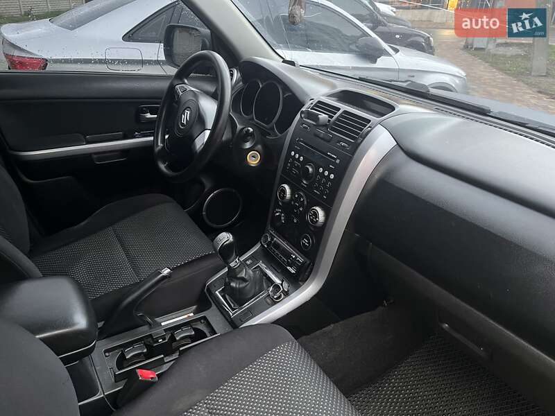Внедорожник / Кроссовер Suzuki Grand Vitara 2007 в Борисполе фото 5 Внедорожник / Кроссовер Suzuki Grand Vitara 2007 в Борисполе