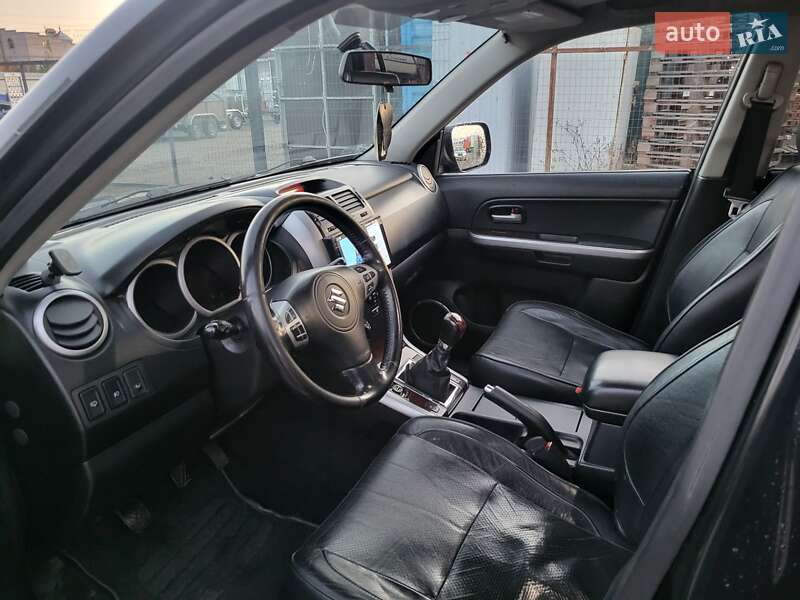 Внедорожник / Кроссовер Suzuki Grand Vitara 2007 в Киеве фото 7 Внедорожник / Кроссовер Suzuki Grand Vitara 2007 в Киеве