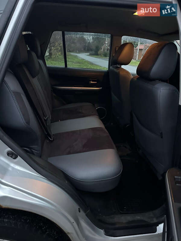 Внедорожник / Кроссовер Suzuki Grand Vitara 2010 в Виннице
