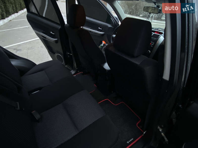 Внедорожник / Кроссовер Suzuki Grand Vitara 2008 в Киеве