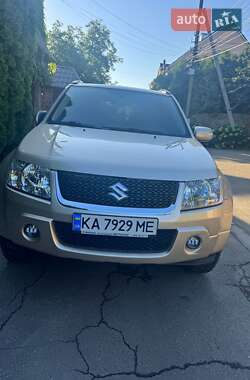 Внедорожник / Кроссовер Suzuki Grand Vitara 2008 в Киеве