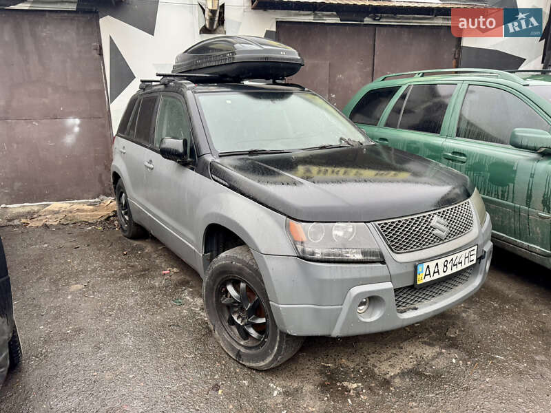 Позашляховик / Кросовер Suzuki Grand Vitara 2008 в Києві