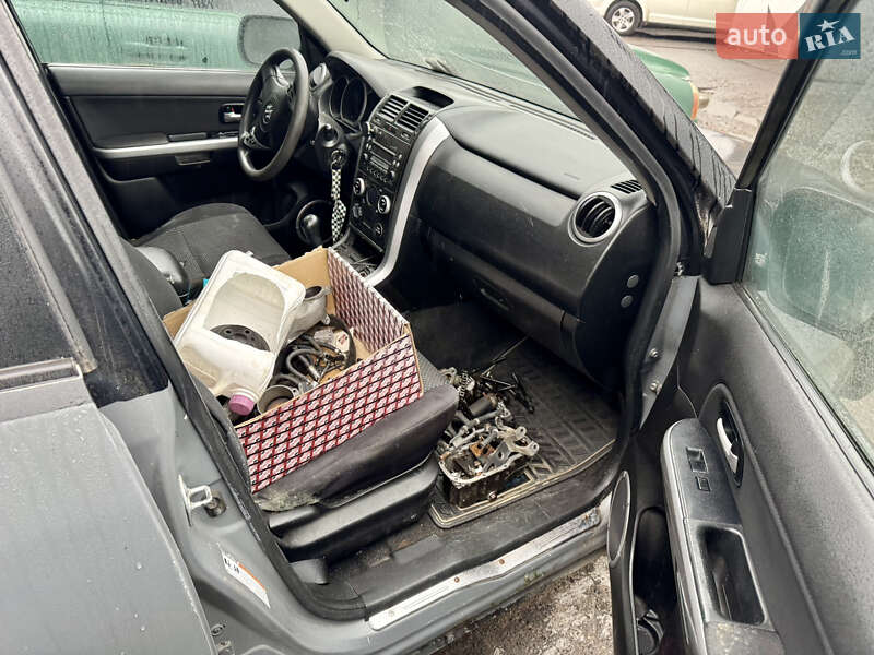 Позашляховик / Кросовер Suzuki Grand Vitara 2008 в Києві