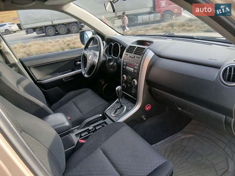 Позашляховик / Кросовер Suzuki Grand Vitara 2006 в Києві фото 11 Позашляховик / Кросовер Suzuki Grand Vitara 2006 в Києві