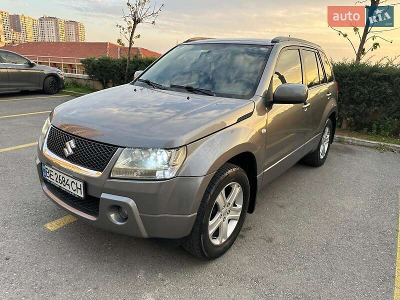 Внедорожник / Кроссовер Suzuki Grand Vitara 2007 в Николаеве