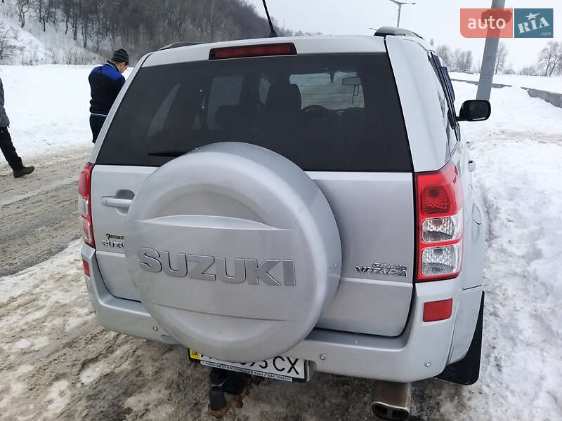 Внедорожник / Кроссовер Suzuki Grand Vitara 2006 в Вышгороде фото 7 Внедорожник / Кроссовер Suzuki Grand Vitara 2006 в Вышгороде