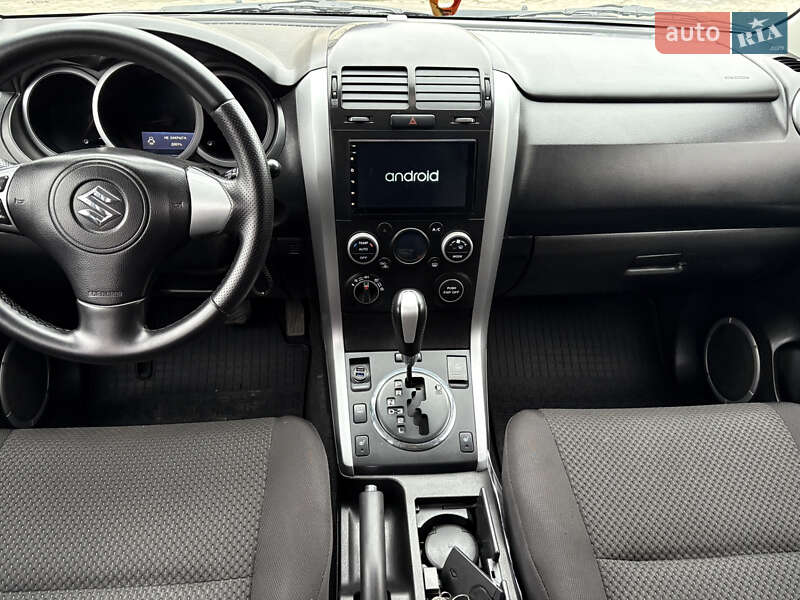 Внедорожник / Кроссовер Suzuki Grand Vitara 2008 в Черновцах фото 12 Внедорожник / Кроссовер Suzuki Grand Vitara 2008 в Черновцах