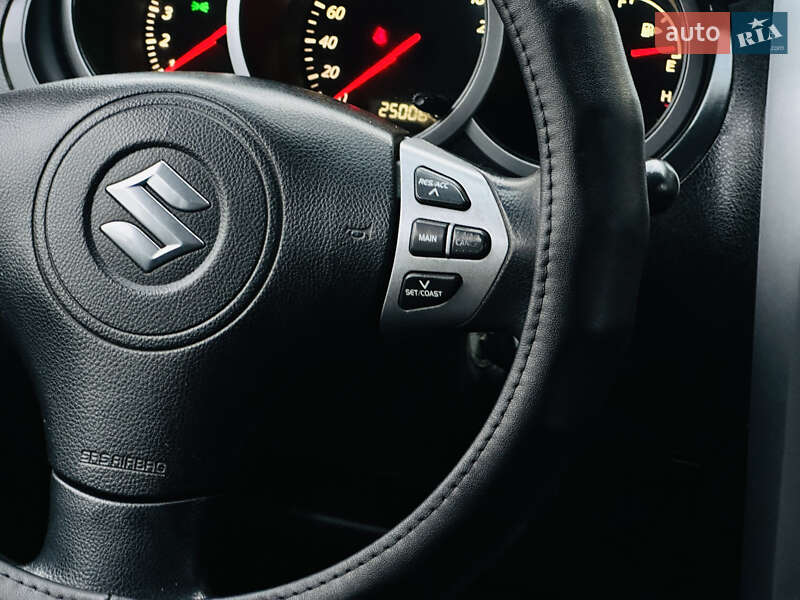 Внедорожник / Кроссовер Suzuki Grand Vitara 2006 в Харькове