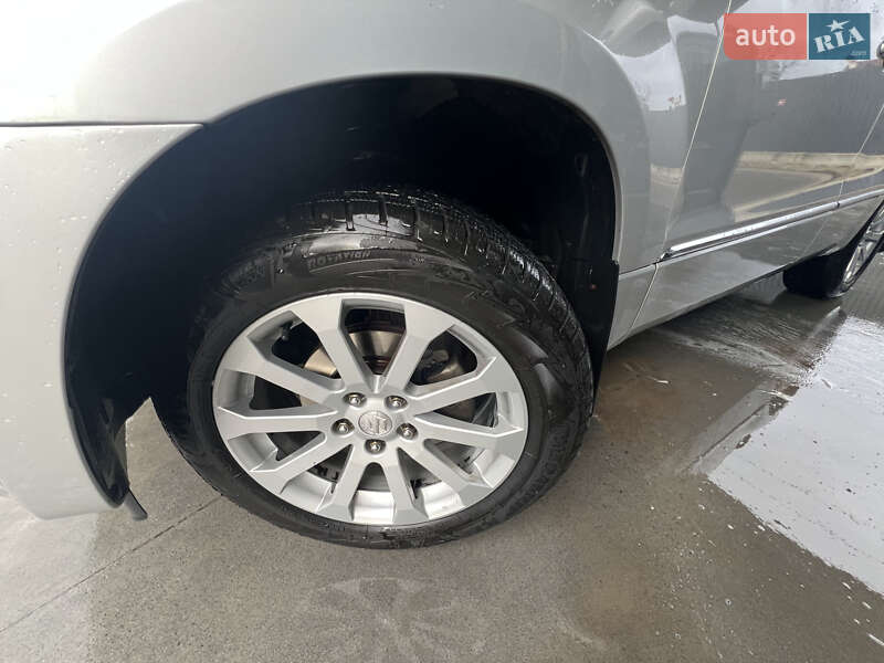 Внедорожник / Кроссовер Suzuki Grand Vitara 2015 в Львове