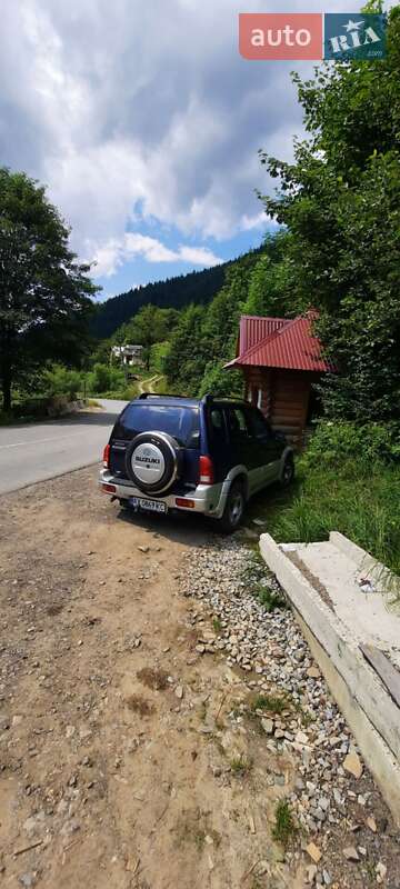 Позашляховик / Кросовер Suzuki Grand Vitara 2004 в Харкові