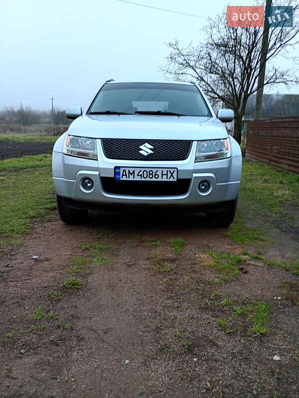 Внедорожник / Кроссовер Suzuki Grand Vitara 2006 в Коростене