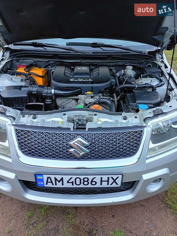 Внедорожник / Кроссовер Suzuki Grand Vitara 2006 в Коростене