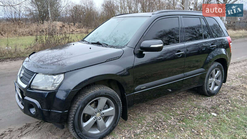 Внедорожник / Кроссовер Suzuki Grand Vitara 2011 в Харькове