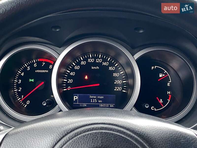 Позашляховик / Кросовер Suzuki Grand Vitara 2010 в Києві фото 15 Позашляховик / Кросовер Suzuki Grand Vitara 2010 в Києві