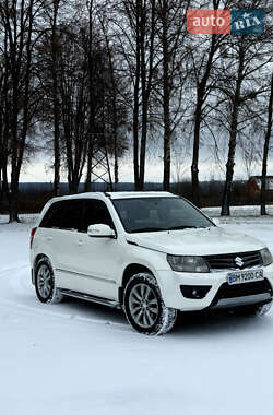 Позашляховик / Кросовер Suzuki Grand Vitara 2012 в Тростянці